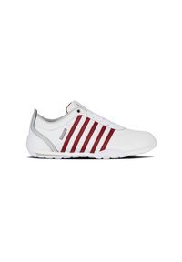 Weiße Sportschuhe mit roten Streifen, aus glattem Leder-Obermaterial, mit Schnürung, grauen Akzenten und einer strukturierten Gummisohle.