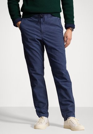 FLAT FRONT PREPSTER - Trousers - newport navy