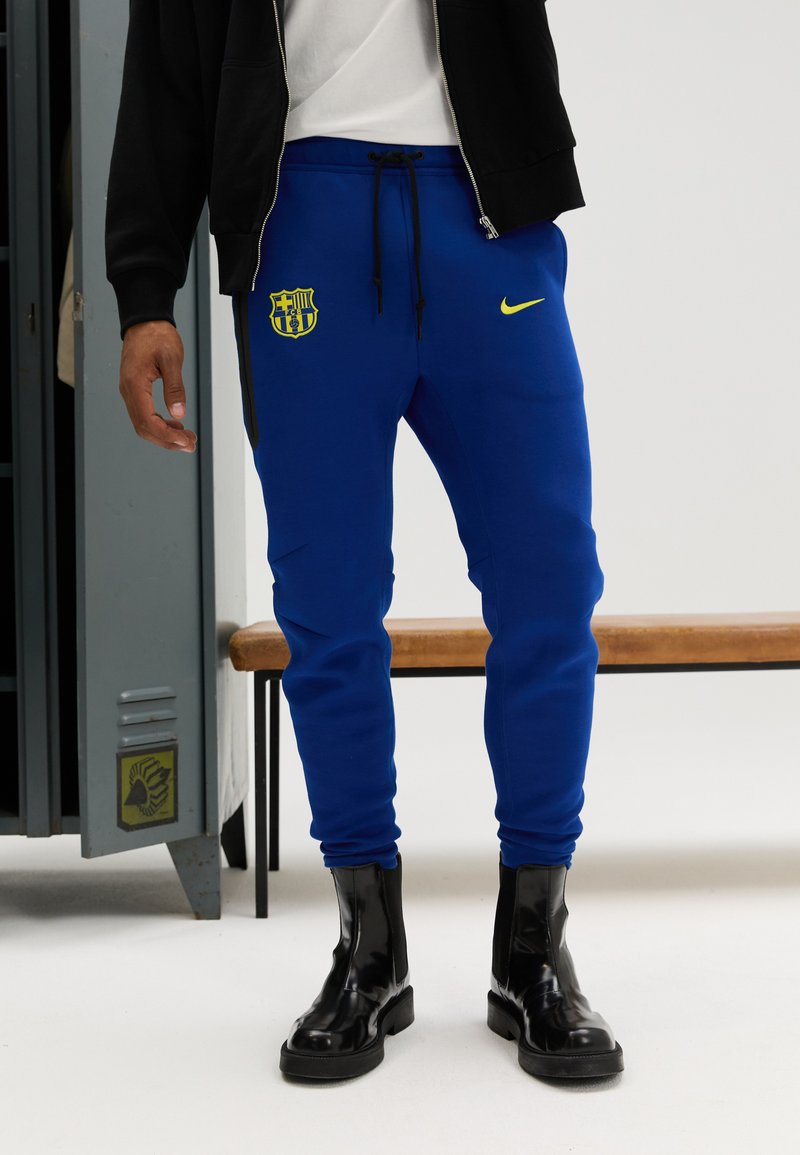 Nike Performance FCB TECH - Klubové oblečení - gym blue/opti yellow