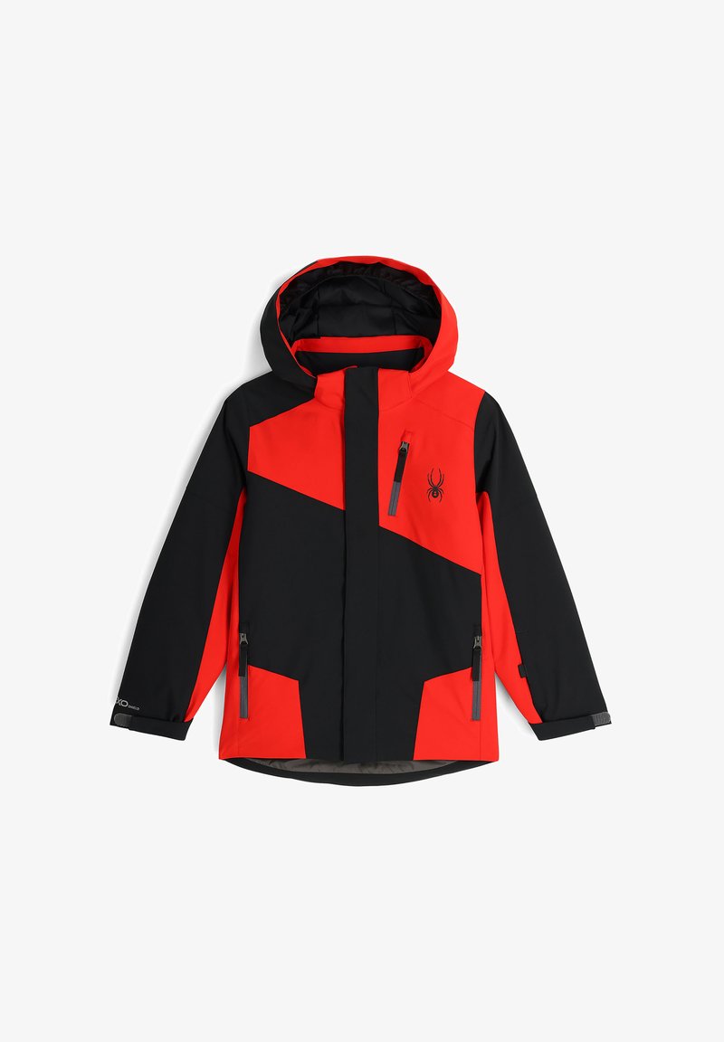 Giacca impermeabile rossa e nera con cappuccio, caratterizzata da blocchi di colore angolari, tasche con zip e un logo sul petto.