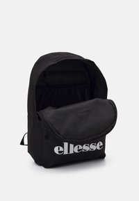 Ellesse ARORA BACKPACK AND WATER BOTTLE SET UNISEX - Iskolai készlet - black