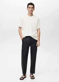 Mango OLIVE - Jednoduché tričko - off-white