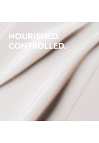 KERASILK KERASILK SMOOTHING CONDITIONER - Conditioner