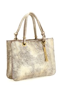 Borsa a tracolla in pelle metallica oro con doppi manici e un'etichetta dorata con la scritta "Caterina Lucchi."