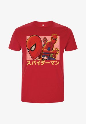 Rotes Baumwoll-T-Shirt mit einem grafischen Druck von zwei Spider-Man-Charakteren und Text in Japanisch, mit glatter Textur und kurzen Ärmeln.