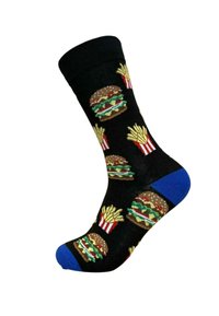 Schwarze Socke mit wiederholten Mustern von Burgern und Pommes frites, mit blauen Akzenten an der Spitze. Das Material wirkt weich und flexibel.