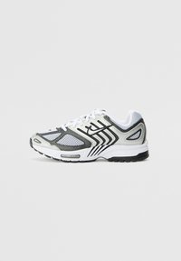 AIR PEGASUS 2005 - Sportbačiai - metallic silver/white/black