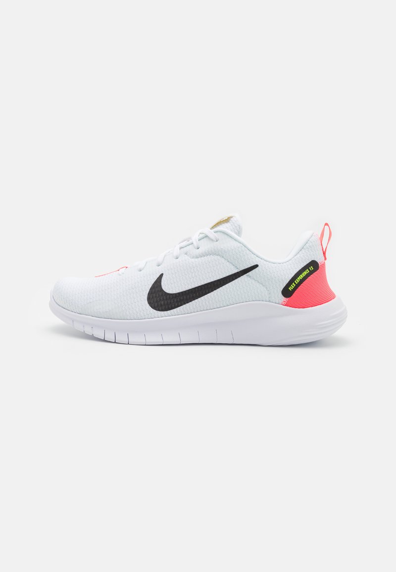 Nike Performance FLEX EXPERIENCE RUN 12 - Tenisice za trening - white/black/hot punch/volt