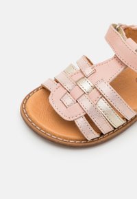 Froddo LORE STRAPS - Sandále - nude