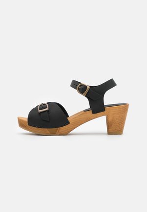TIANA SQUARE FLEX - Clogs - black