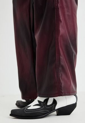 TEXARKANA - Kauboi-/mootorrattasaapad - black/blue