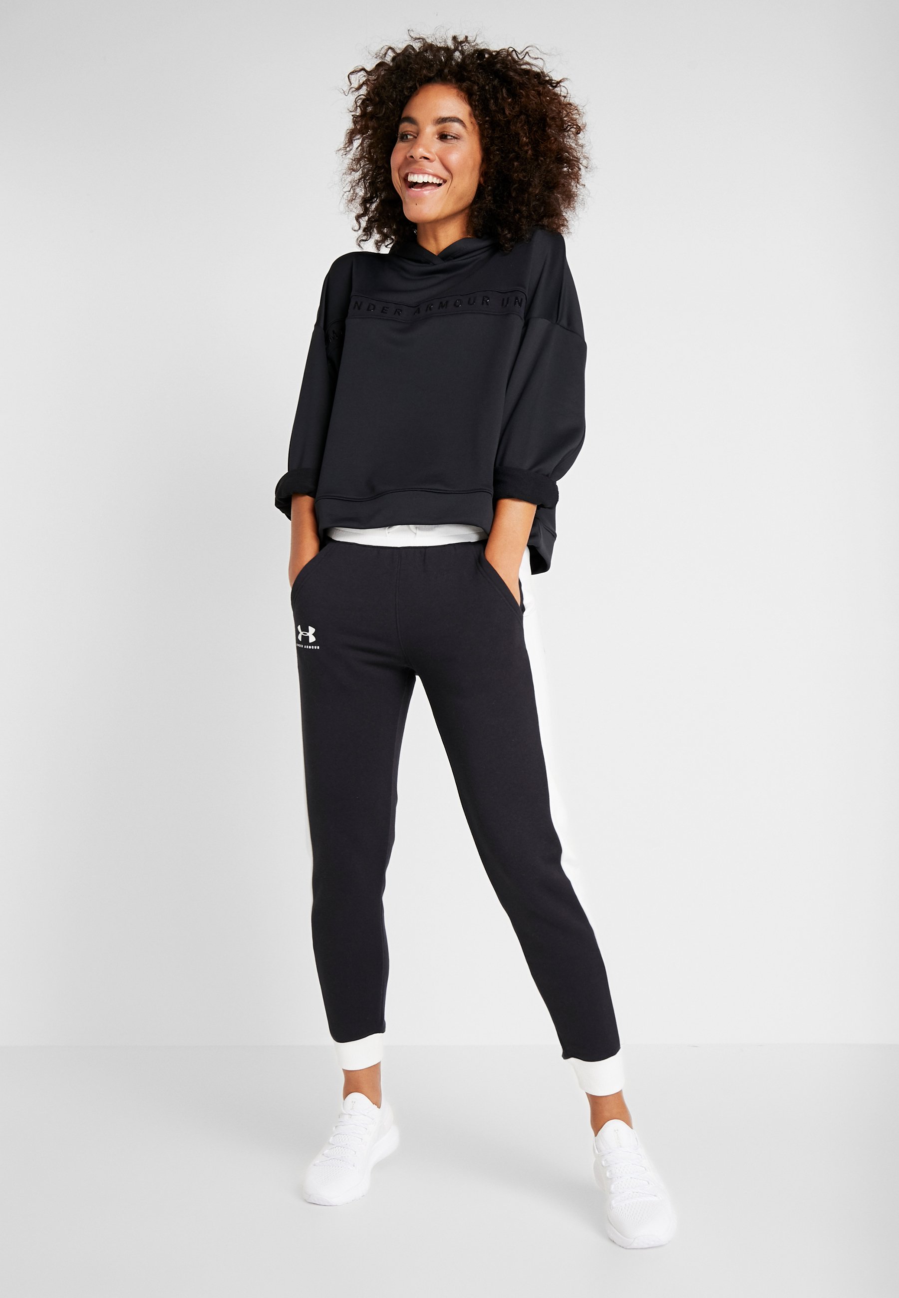 rival graphic novelty pant