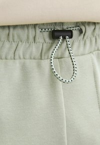 Jack & Jones Shorts - desert sage