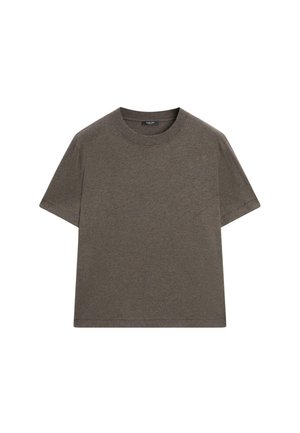 Short-sleeve t-shirt in dark olive green, made of soft cotton blend, featuring a crew neckline and a relaxed, boxy fit.