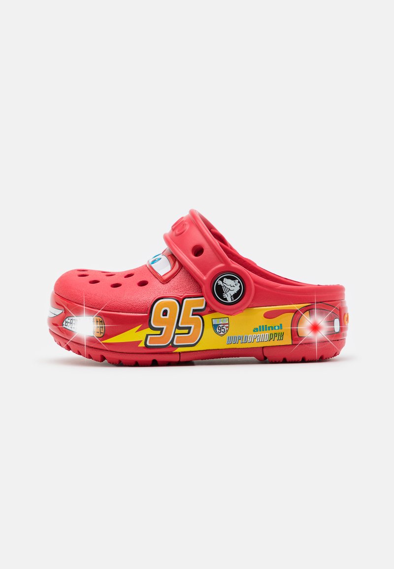 Crocs Diables Rouges Crocs CARS LMQ CROCBAND UNISEX - Mules - red/rouge - ZALANDO.FR