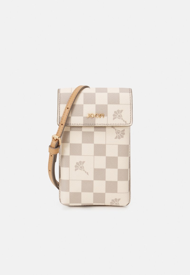 Béžová a krémová křížová taška na telefon s kostkovaným vzorem, květinovými akcenty, zlatým logem, texturovanou kůží a nastavitelným popruhem.