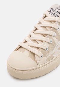 Vivienne Westwood Sneakers - grey
