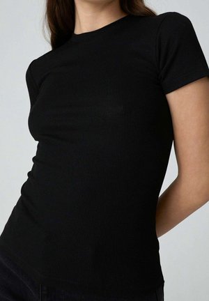 T-shirt basic
