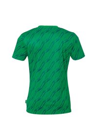 Grøn kortærmet t-shirt med et mønster af mørkegrønne skrå linjer på en ensfarvet grøn baggrund. 98% polyester, 2% elastan.