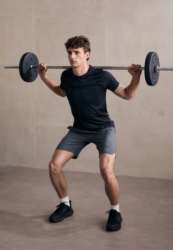 FADE - Sports T-shirt4