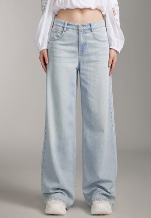 Flared Jeans - light blue