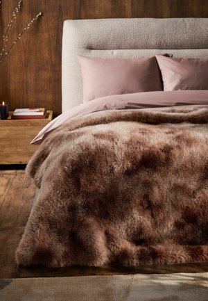 Braune Decken online bei ZALANDO