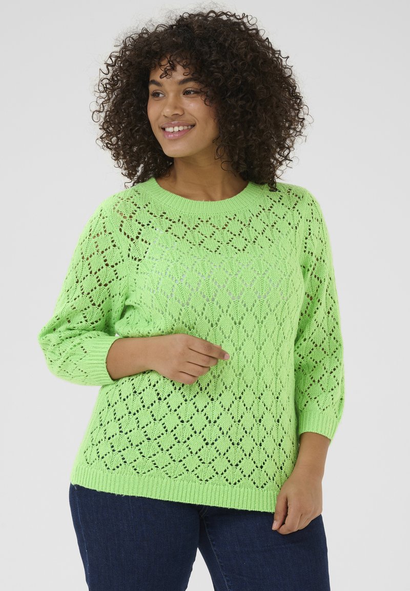 Sweter z dzianiny koronkowej, z długim rękawem w jasnym limonkowym odcieniu, z wzorem w romby, okrągłym dekoltem oraz ściągaczami przy mankietach i dolnej krawędzi.
