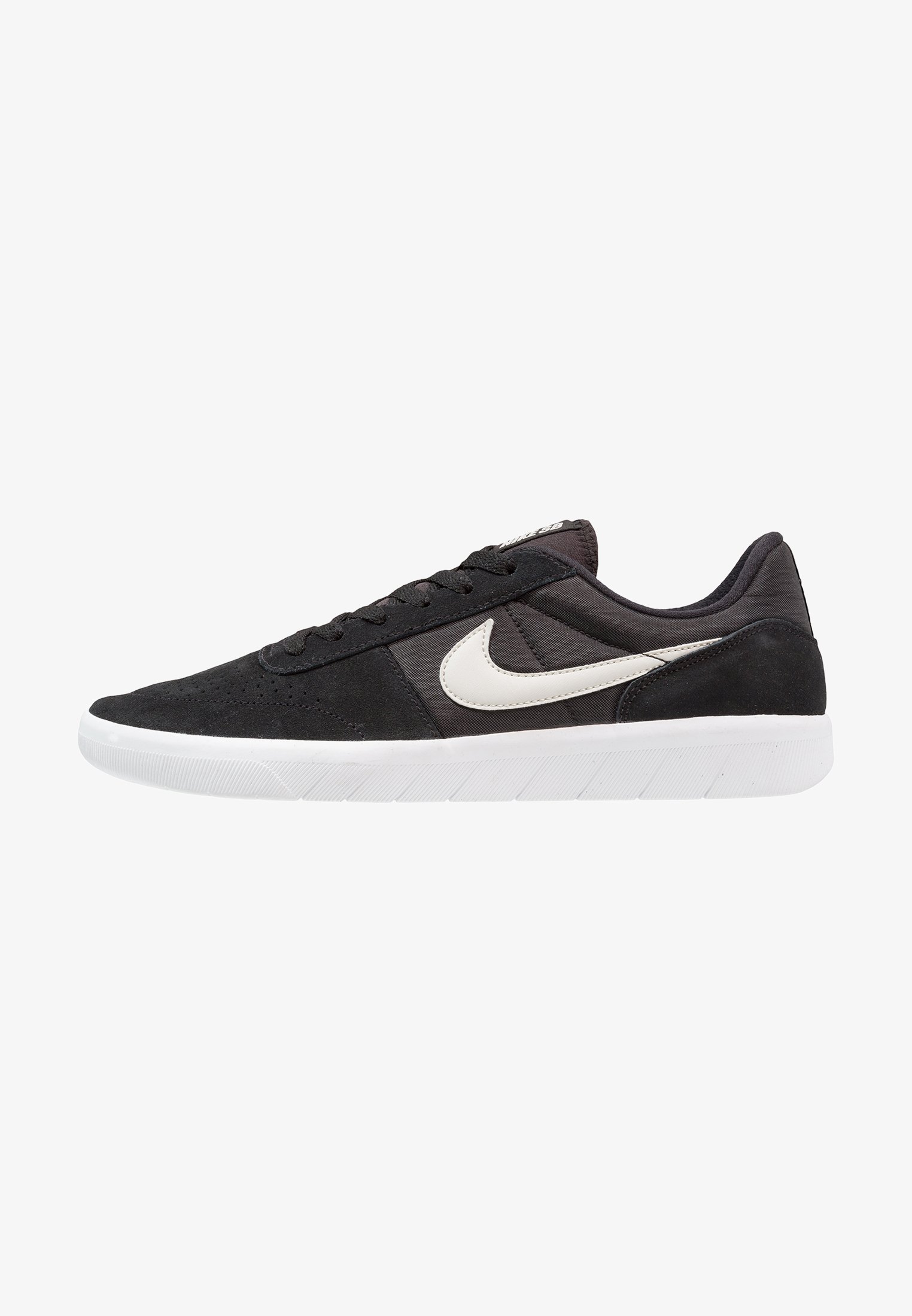 Nike sb team classic men's stores Clearance