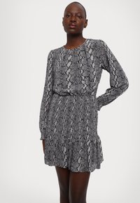 MICHAEL Michael Kors SMOCK MINI DRESS Vestido de dia