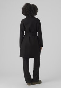 Vero Moda VMPOPALLY COAT - Klasičan kaput - black
