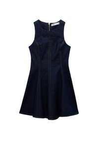 Donkerblauwe denim jurk zonder mouwen met een aansluitend lijfje en een uitlopende rok, voorzien van zichtbare stiksels en een ritssluiting aan de achterkant.