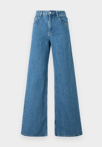 MOON LASER HIGH WAIST FLARE - Laisvo kirpimo džinsai - light blue