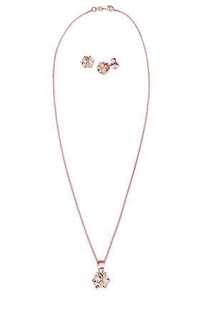 Halskette aus Roségold mit einer dünnen Kette und einem floralen Anhänger, der einen zentralen transparenten Stein zeigt, begleitet von passenden blumenförmigen Ohrsteckern.