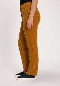 Ulla Popken MONY STRETCH  - Broek - golden brown