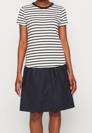 T-shirt print - white