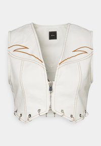 Top corto bianco in denim, con chiusura frontale a zip, cuciture arancioni e dettagli in occhio di pernice argentati lungo l'orlo.