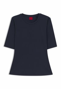 Unselected, dark blue eighteen