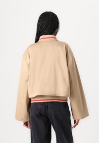Lacoste Bomberjacks - viennese