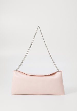 SLOUCHY CLUTCH BAG - Rokassoma - pink