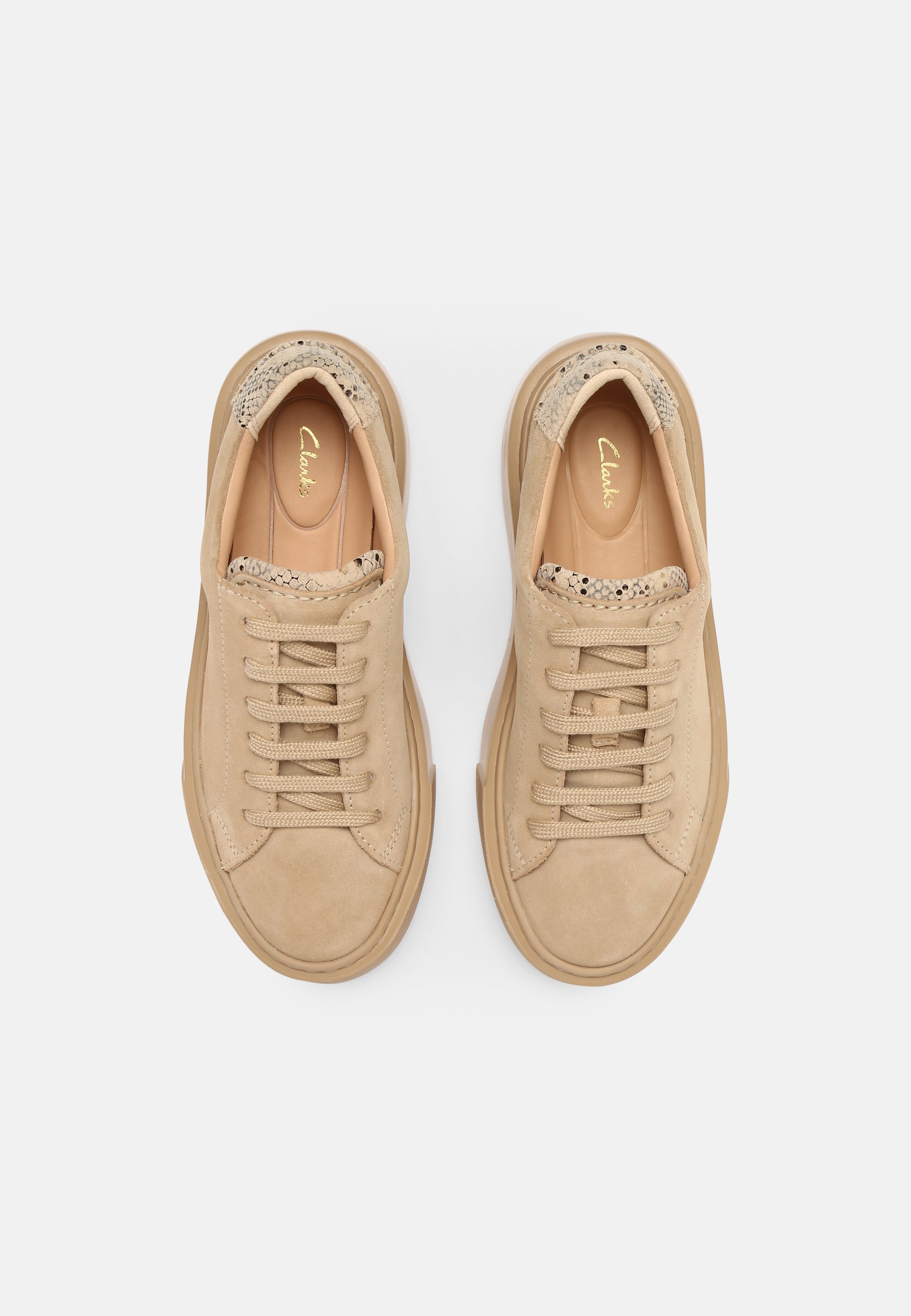 clarks hero lite trainers