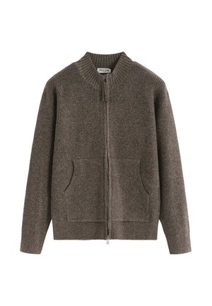 Cardigan marron tricoté avec fermeture éclair, poignets, col, ourlet côtelés et deux poches avant.