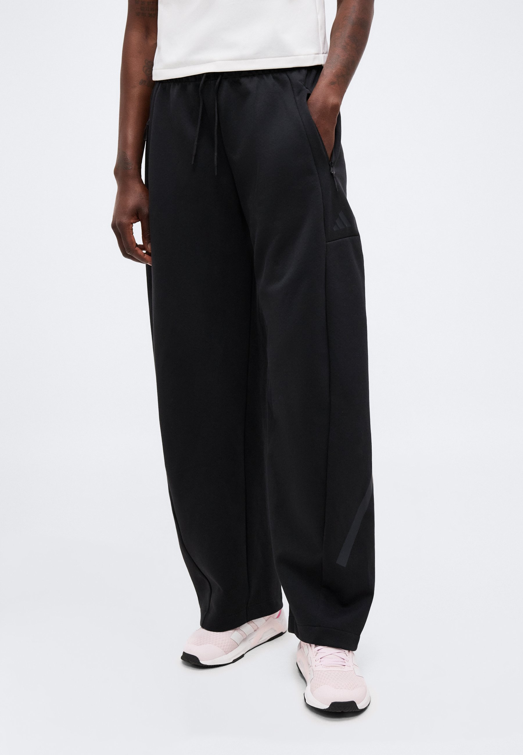Iyz3928 adidas Sportswear Z.N.E. WIDE - Trainingsbroek - black/zwart
