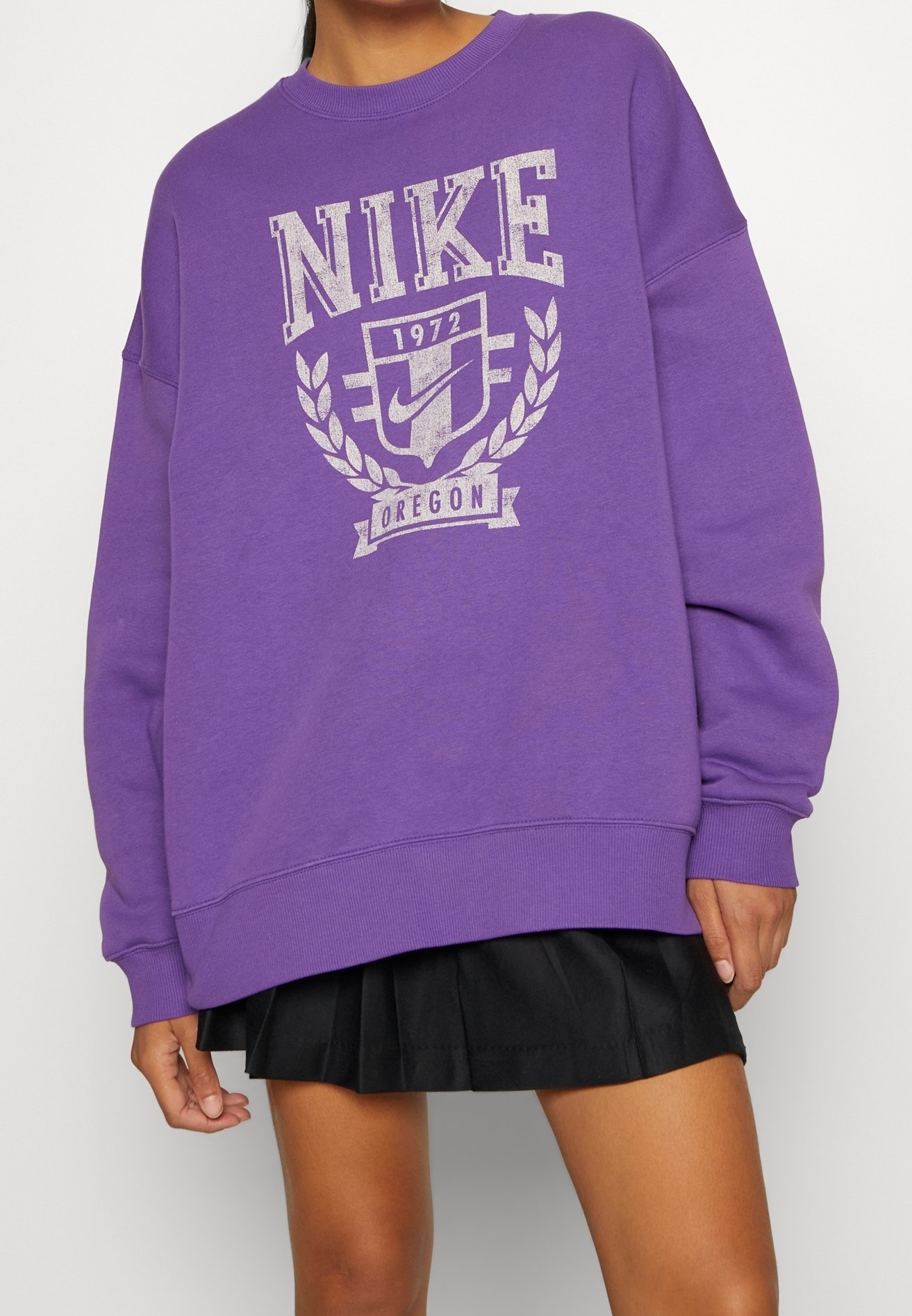 nike vintage sweater purple