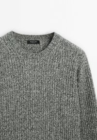 Gray ribbed knit sweater with a crew neckline and textured fabric. Features a label on the inside neck area for brand identification.