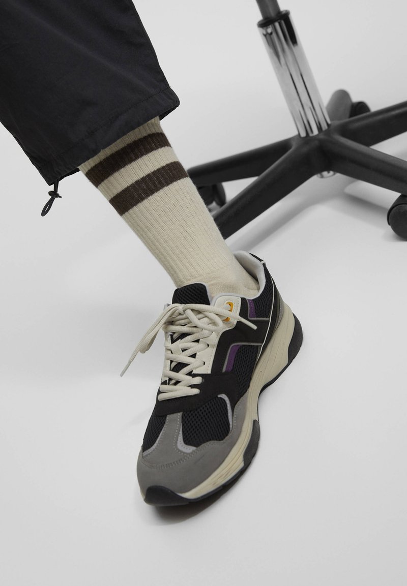 PULL&BEAR 3 PACK OF LONG EMBROIDERED Sukat mottled beige/beige