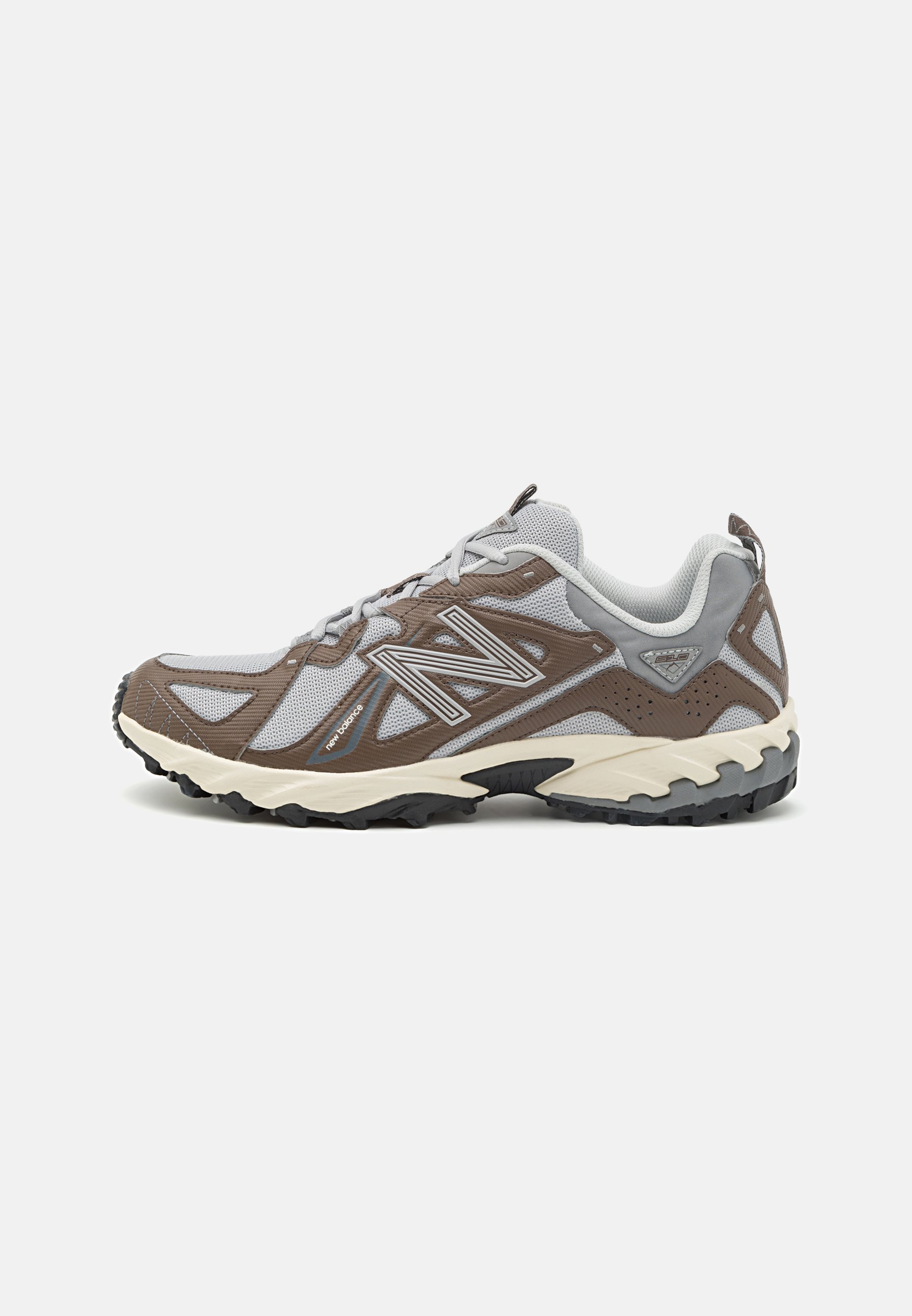 New Balance ML610 UNISEX - Trainers - brown/off-white - Zalando