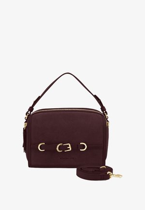 Burgunderfarbene Wildleder-Umhängetasche mit goldfarbenen Hardware-Details, Reißverschluss und verstellbarem Riemen. Verfügt über dekorative Schnallenakzente.