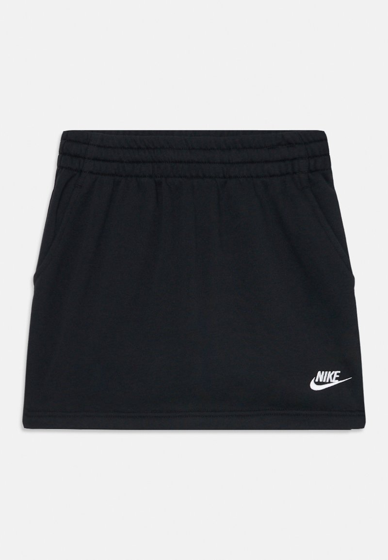 Saia desportiva preta feita de material suave, com uma cintura elástica e dois bolsos laterais. Apresenta um logo branco da Nike na parte inferior direita.