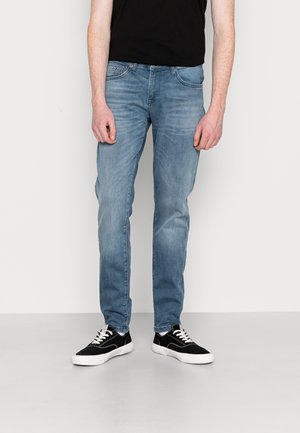 BATES - Slim fit jeans - lisbon wash