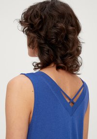 s.Oliver Sukienka z dżerseju